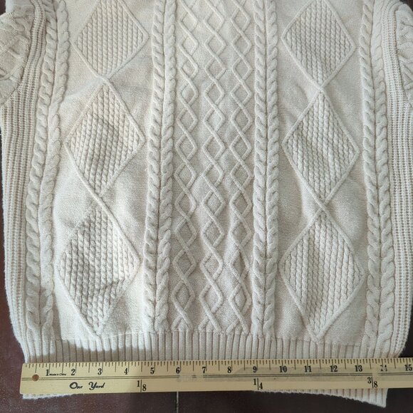 Shore Cozy Cream Turtleneck‎ Cable Knit cream ivory Sweater size M - Picture 10 of 13